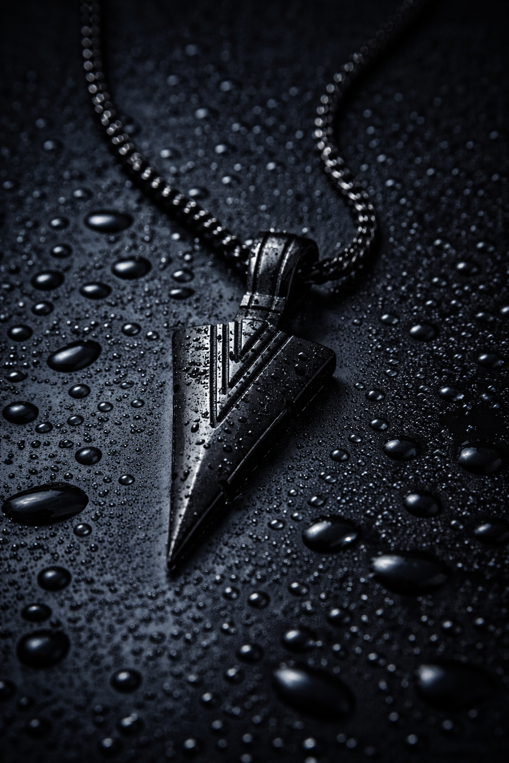Black Viper Arrow Pendant Necklace