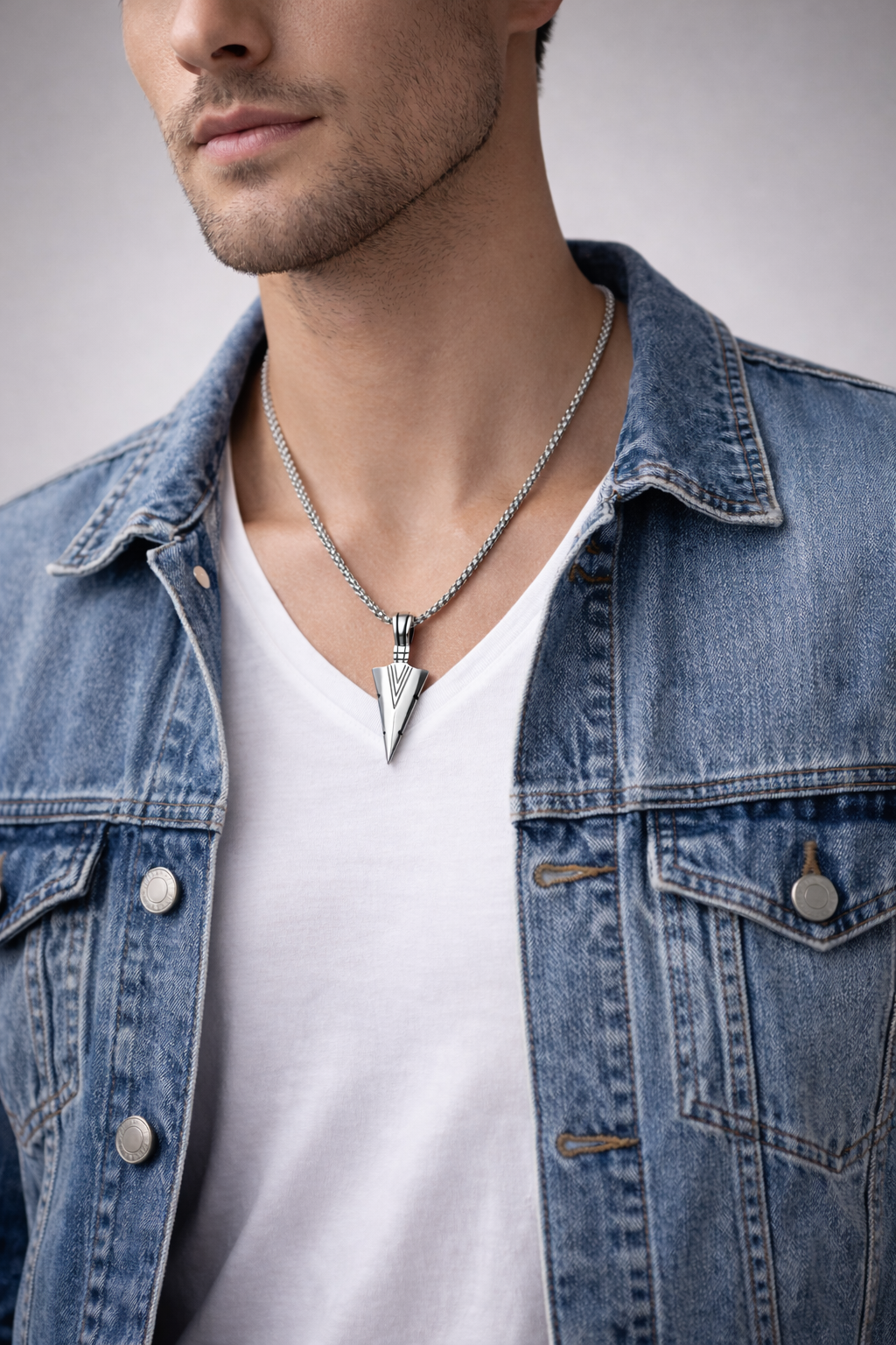 Titan Edge Arrow Pendant Necklace - Image 5