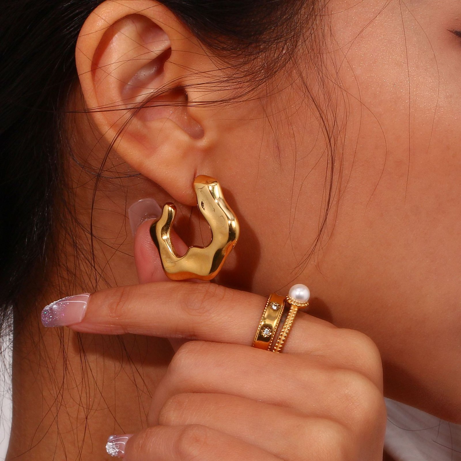 Gold Abstract Flower Hoop Earrings for Women – Modern Statement Fashion Jewelry - Image 4